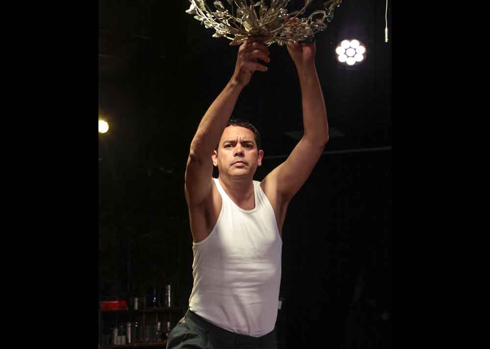 Cast of THREE SISTERS